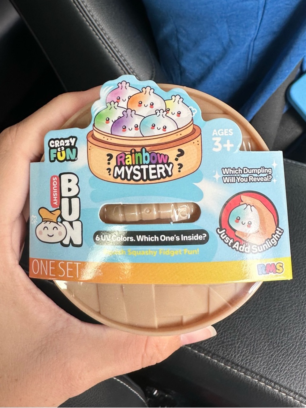 Rainbow Mystery Squishy Bun UV